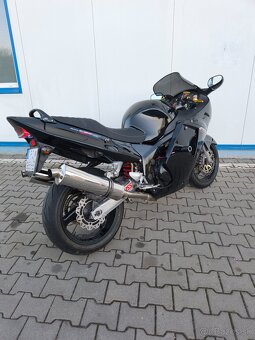 Honda 1100xx blackbird - 4