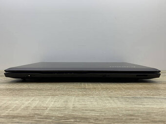 Lenovo Ideapad Z575 - 4