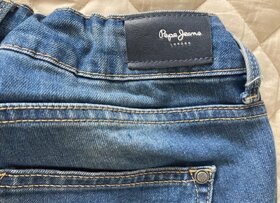 dámske rifľové kraťasy Pepe jeans - S - 4