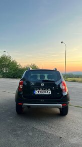 AKCIA Dacia Duster 1.5dci 79kw, čierna - 4