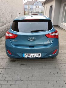 Hyundai i30 1.6 CRDi DOHC 16V Comfort - 4