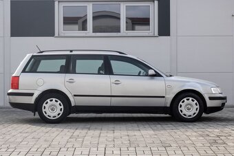 VOLKSWAGEN PASSAT VARIANT 1.9 TDI COMFORTLINE M5 - 4