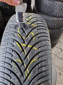 215/65R16 Kleber - 4