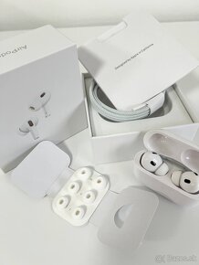 Apple AirPods Pro 2 - 4