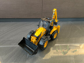 Bruder 2454 JCB 5CX ECO Bager s čelným nakladačom - 4