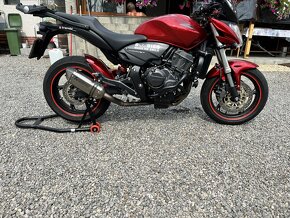 Honda cb600f Hornet - 4