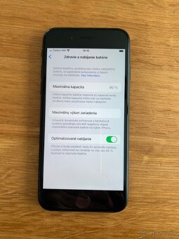 Predám Iphone SE 2020 64GB - 4