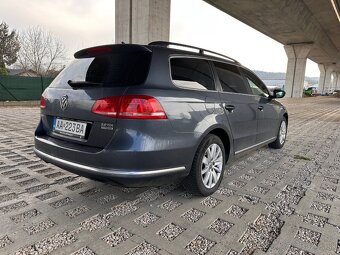 Volkswagen Passat B7 Variant 2.0TDI 103Kw dsg - 4