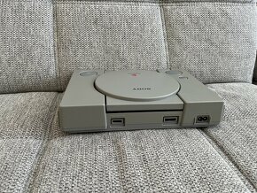 Playstation 1 - 4