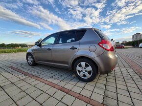 Kia Ceed 1.6 CRDi 85kw - 4