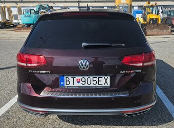 Predám Volkswagen Passat Alltrack - 4