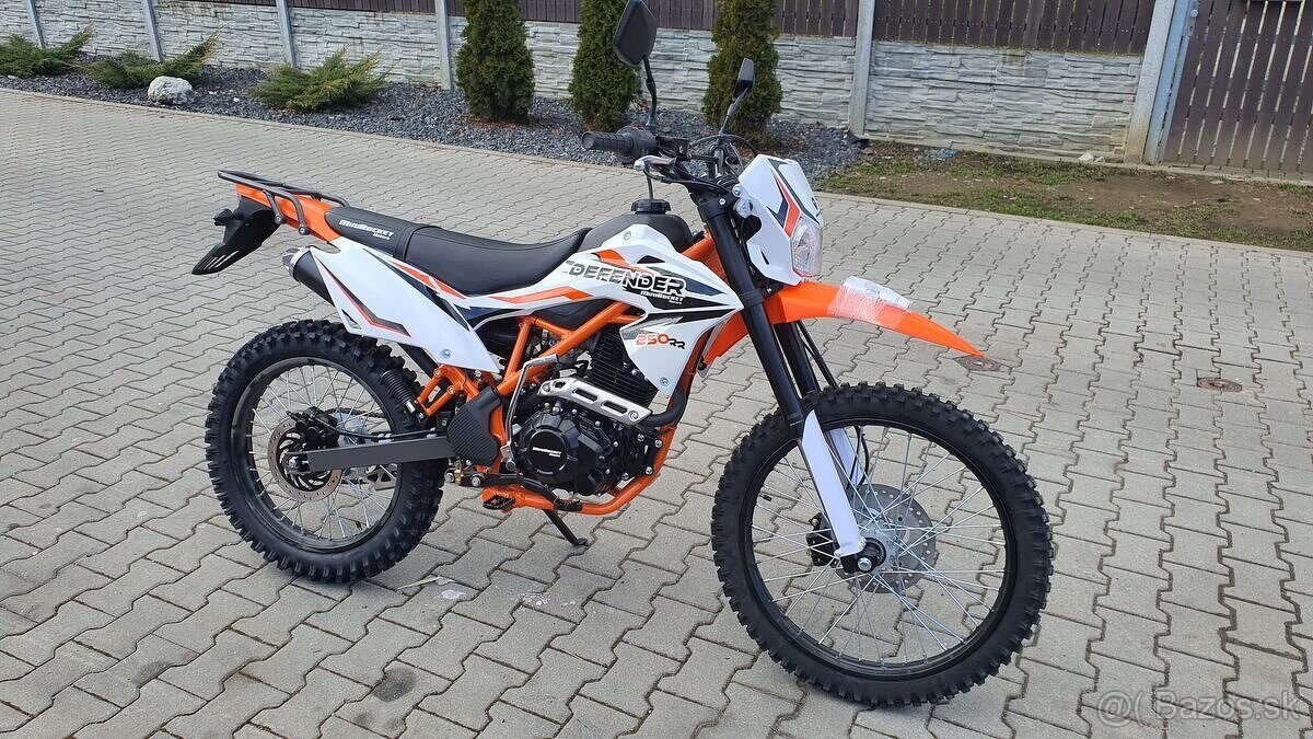 Pitbike Mikilon Defender 250RR kola 21/18 zelena