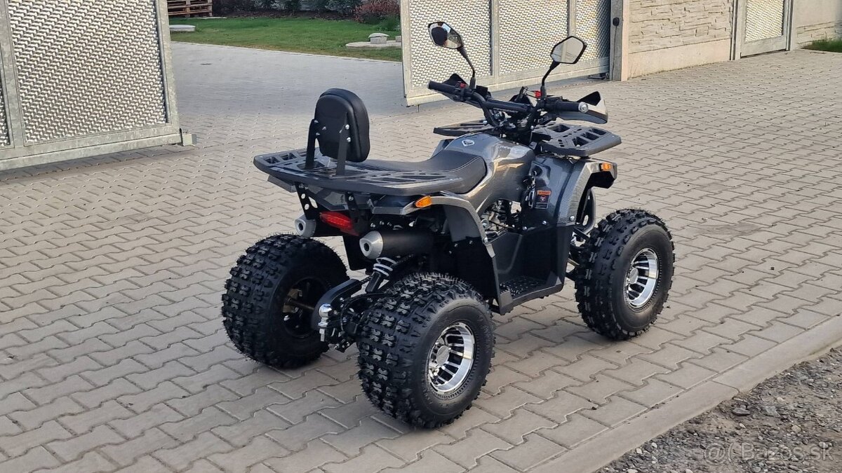 Dětská čtyřtaktní čtyřkolka ATV Hunter II 125ccm Deluxe carb