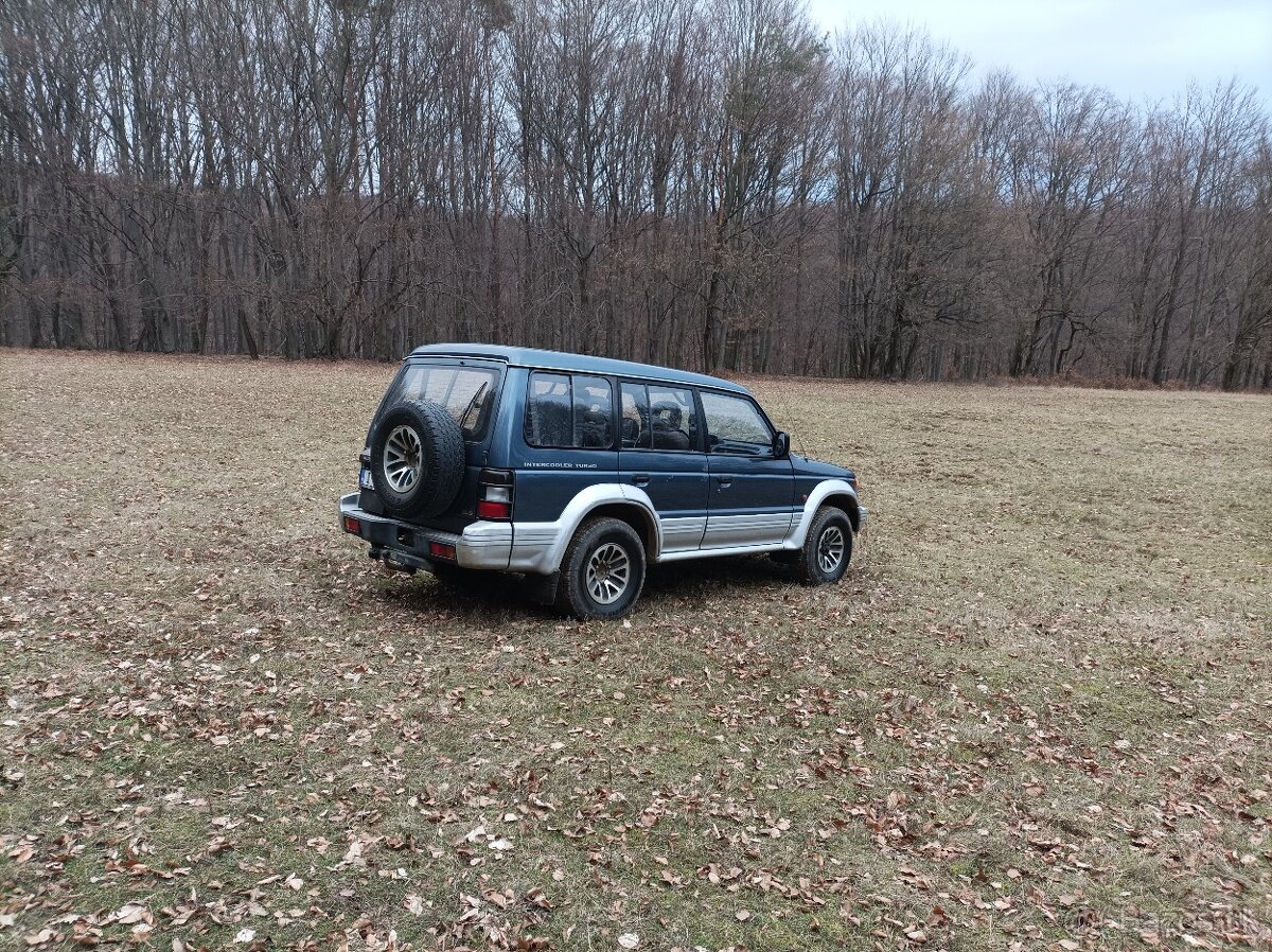 Mitsubishi pajero 2.5 td  2majitel