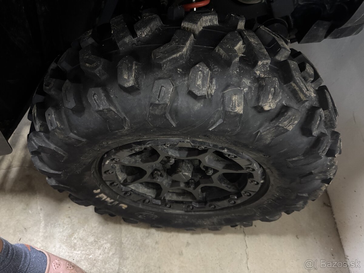 Predám CST stag tires 27  r14