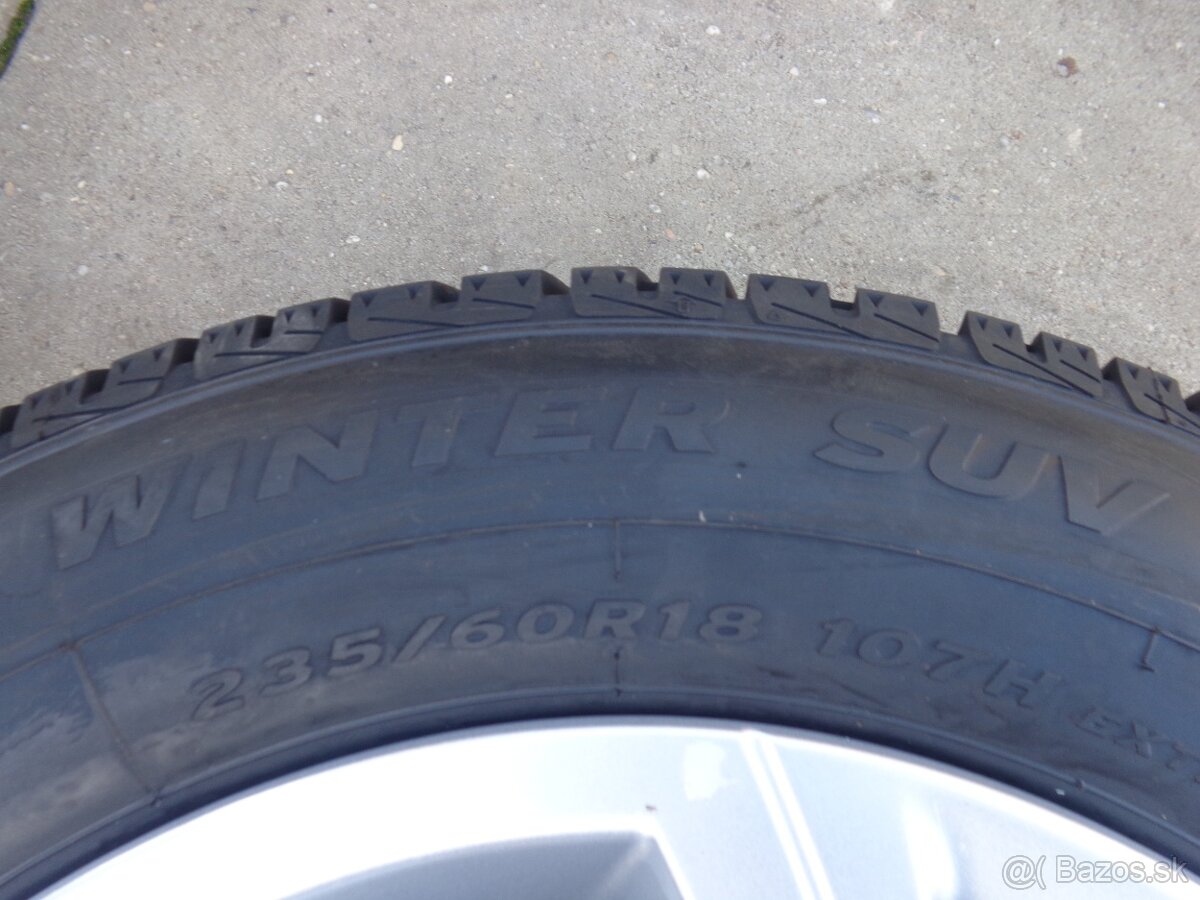 Range Rover Ford Jaguar Volvo nova zimna sada 235/60R18