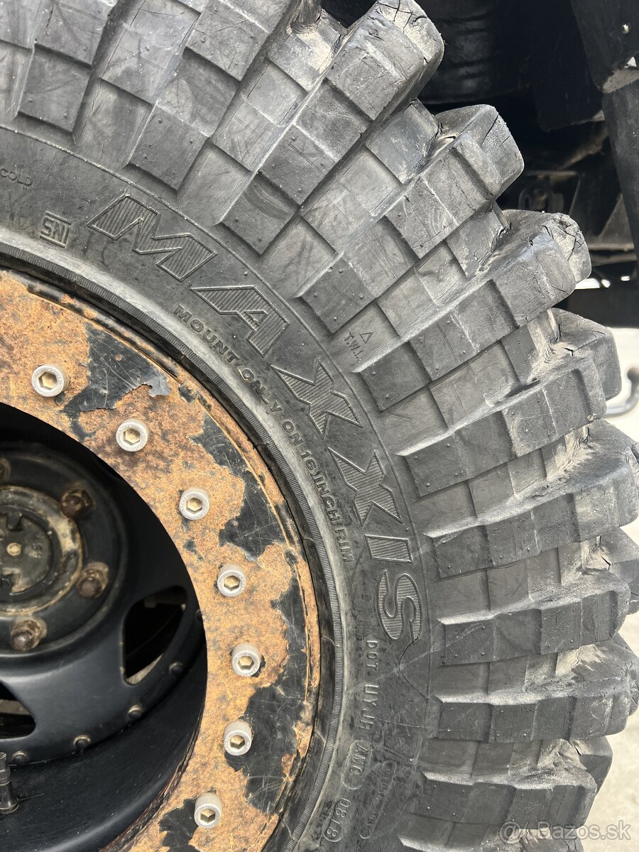 Predám kolesa Maxxis trepador 37x12,5 r16 + bedlock disky