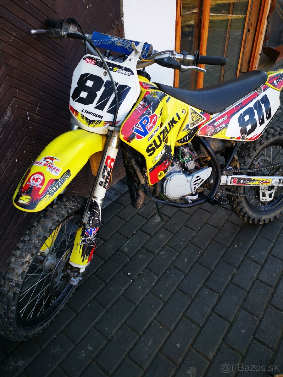 Suzuki rm 85