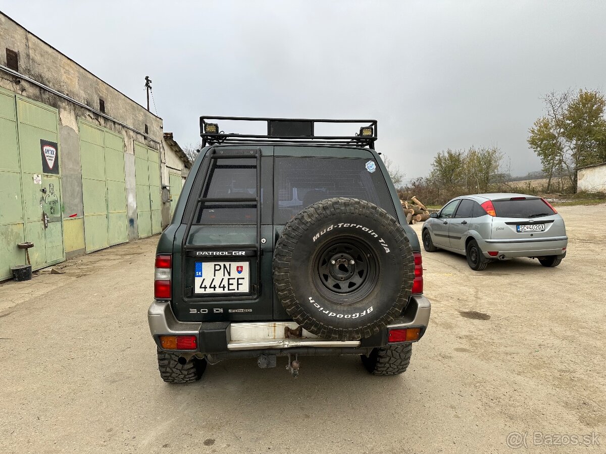 Nissan Patrol Y61 Wagon