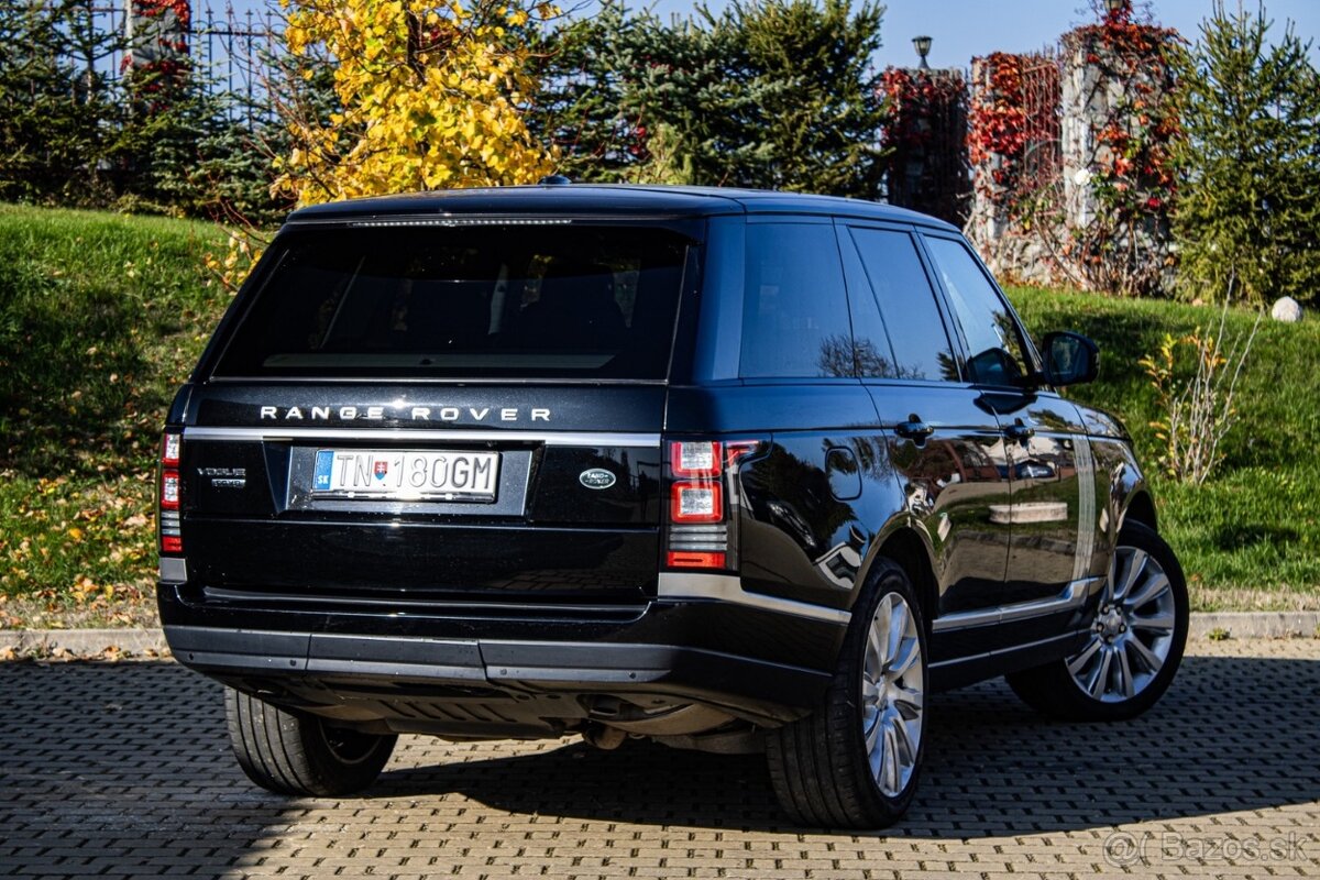 Land Rover Range Rover 4.4L SDV8 Vogue