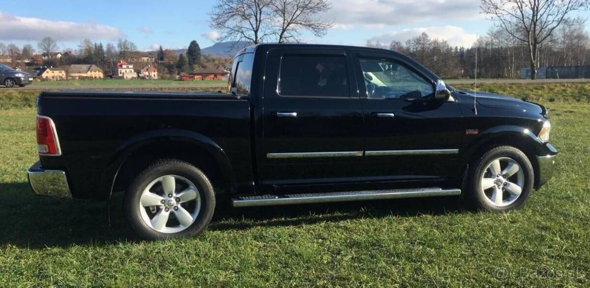 Dodge RAM 1500 5,7 HEMI LIMITED MY2014