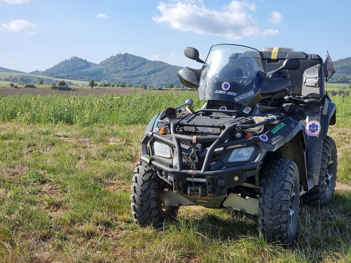 Can-Am Outlander XT 800R