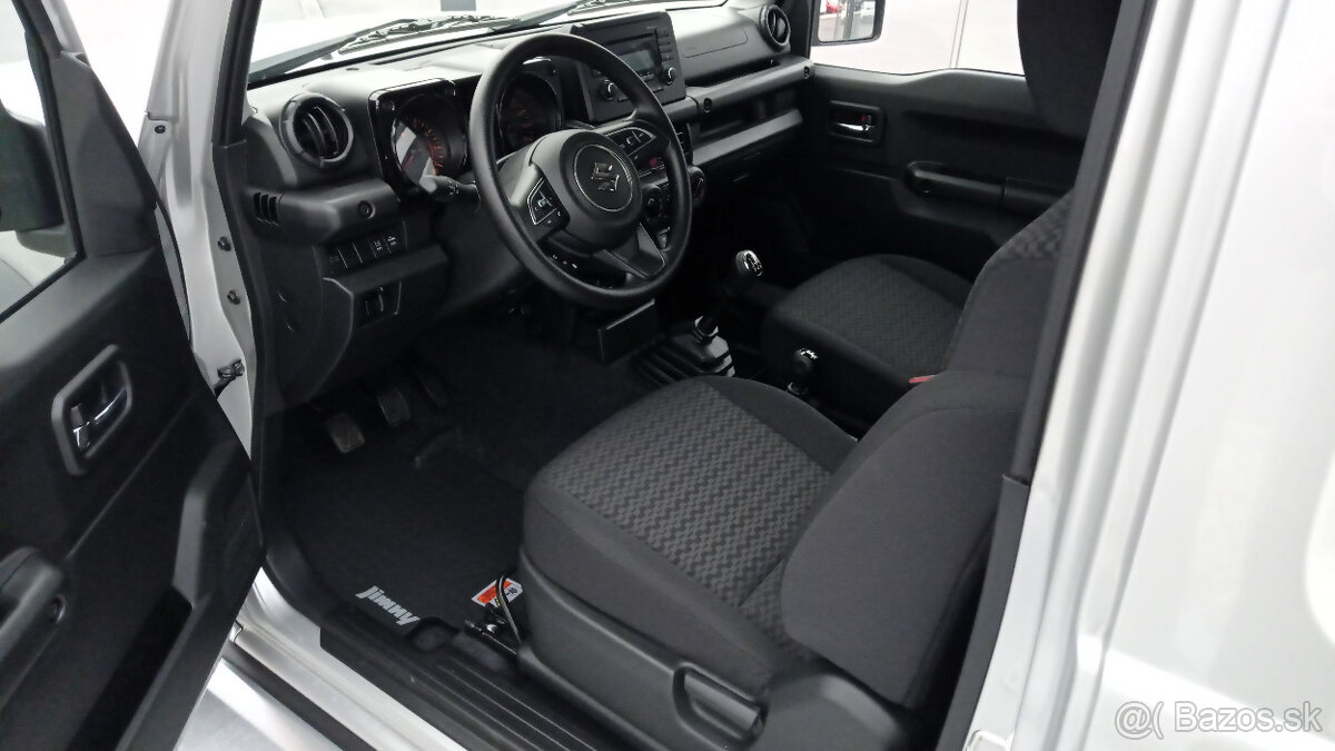 Suzuki Jimny 1,5i GL LCV strieborný