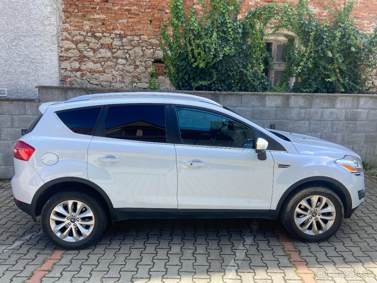 Ford Kuga 2.0 TDCi (163k) DPF Titanium 4WD PowerShift