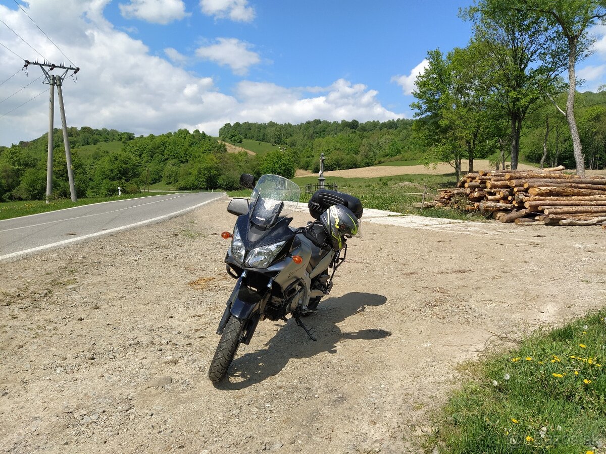 SUZUKI dl650 V-Strom