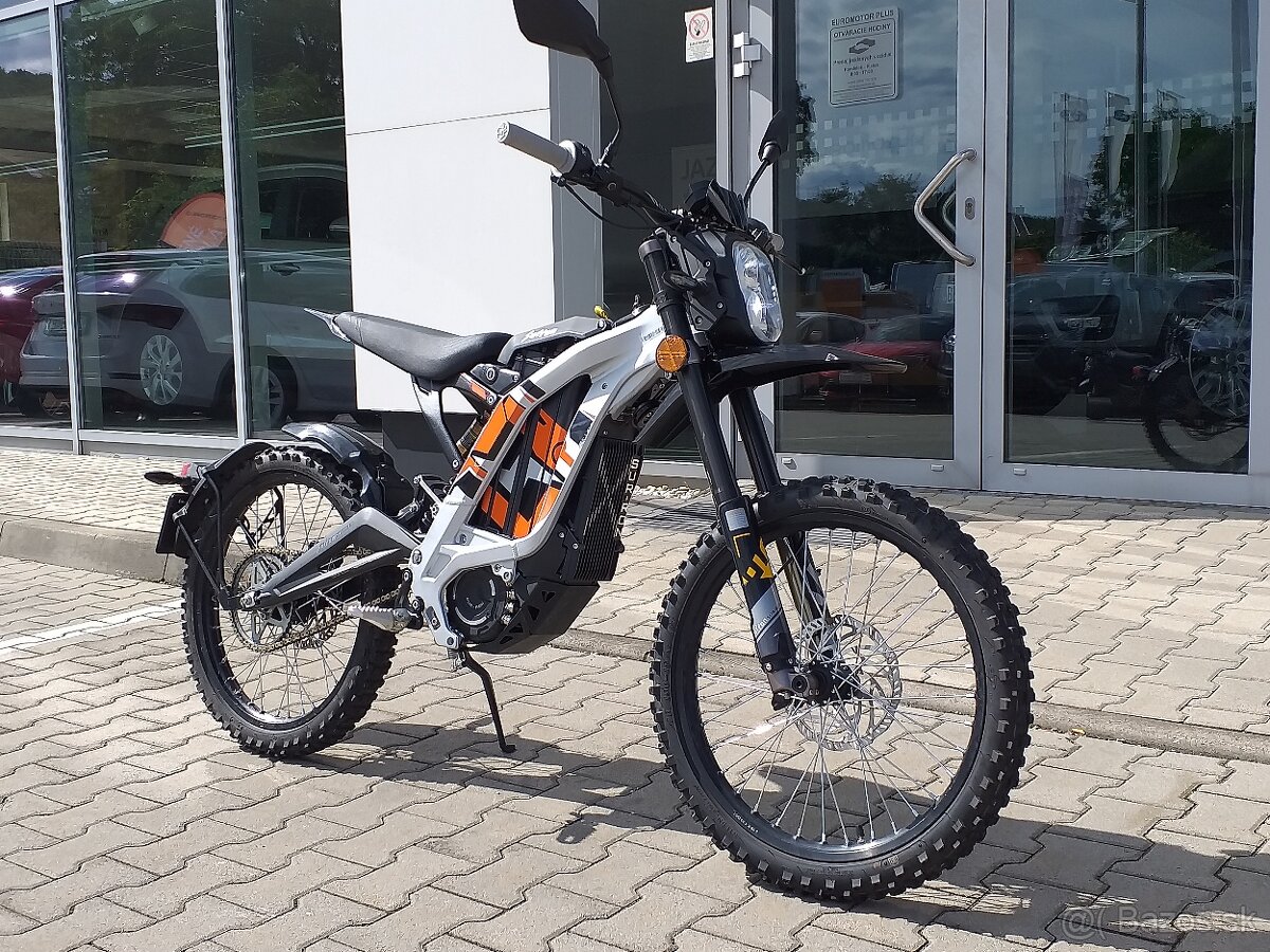 Sur Ron LIGHT BEE L1e x, elektrický off-road motocykel