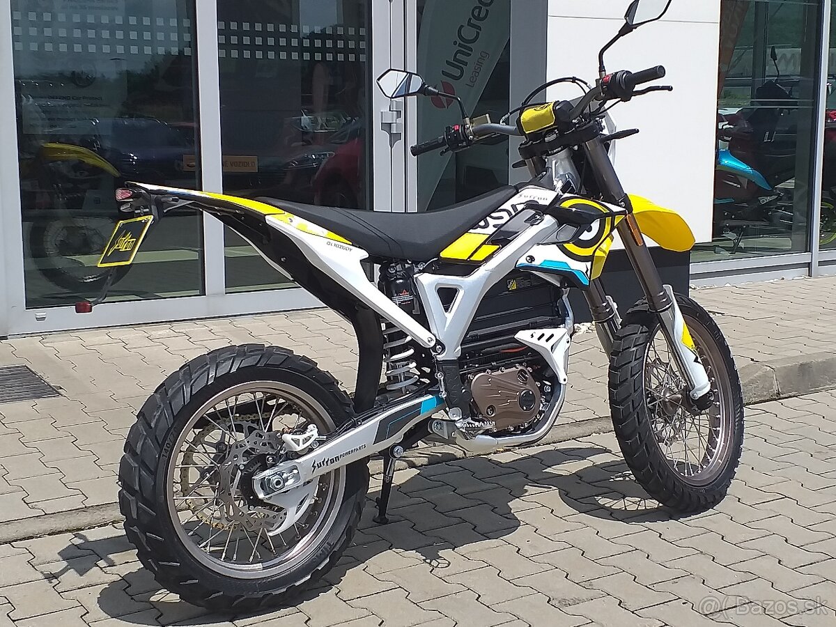 Sur Ron STORM BEE L3e  elektrický off-road motocykl