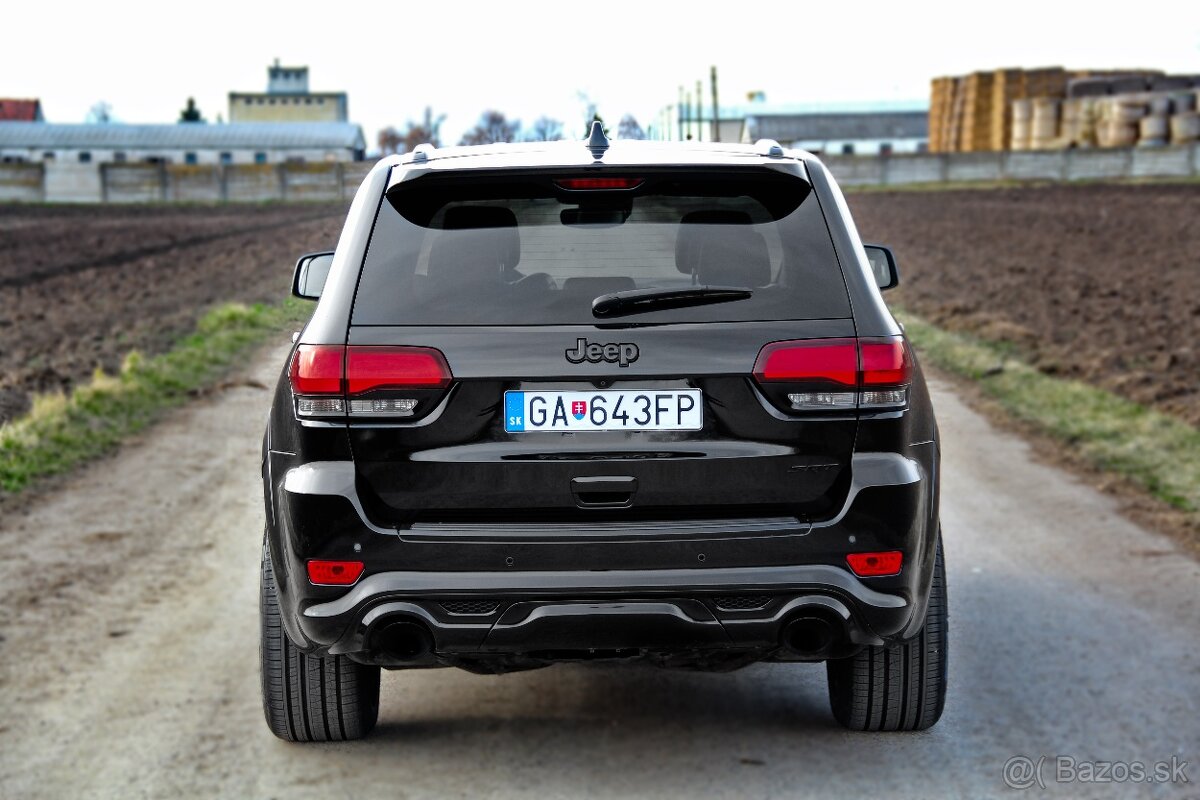 Jeep Grand Cherokee SRT 2019 – 1. majiteľ – TOP stav – LPG