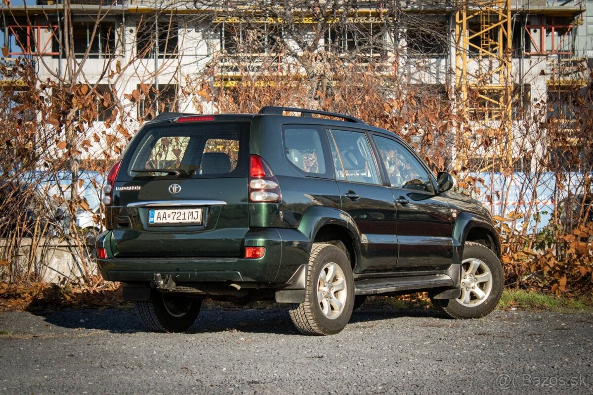 Toyota Land Cruiser 3.0 D-4D NAVI, A/T