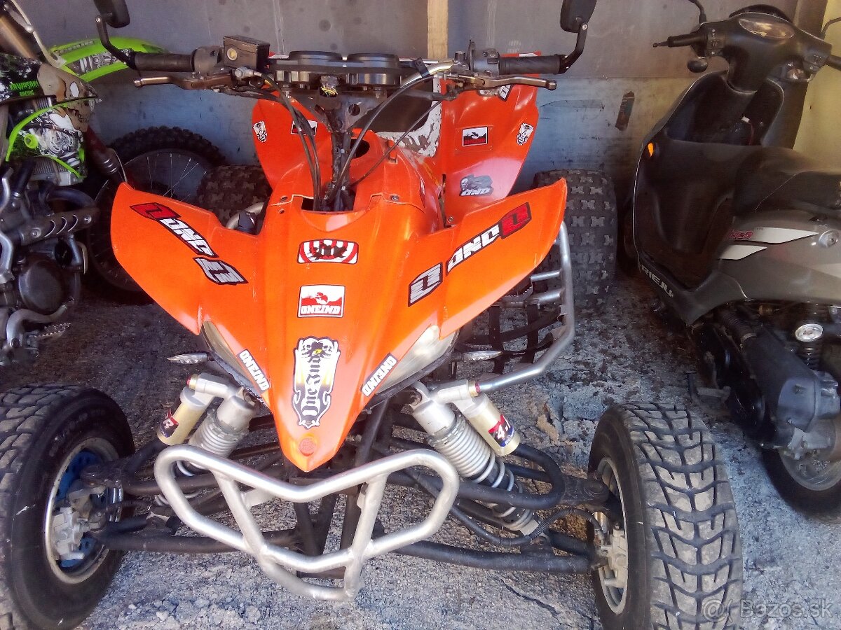 Vymením štvorkolku Yamaha yfz 450  motor Kawasaki z750s