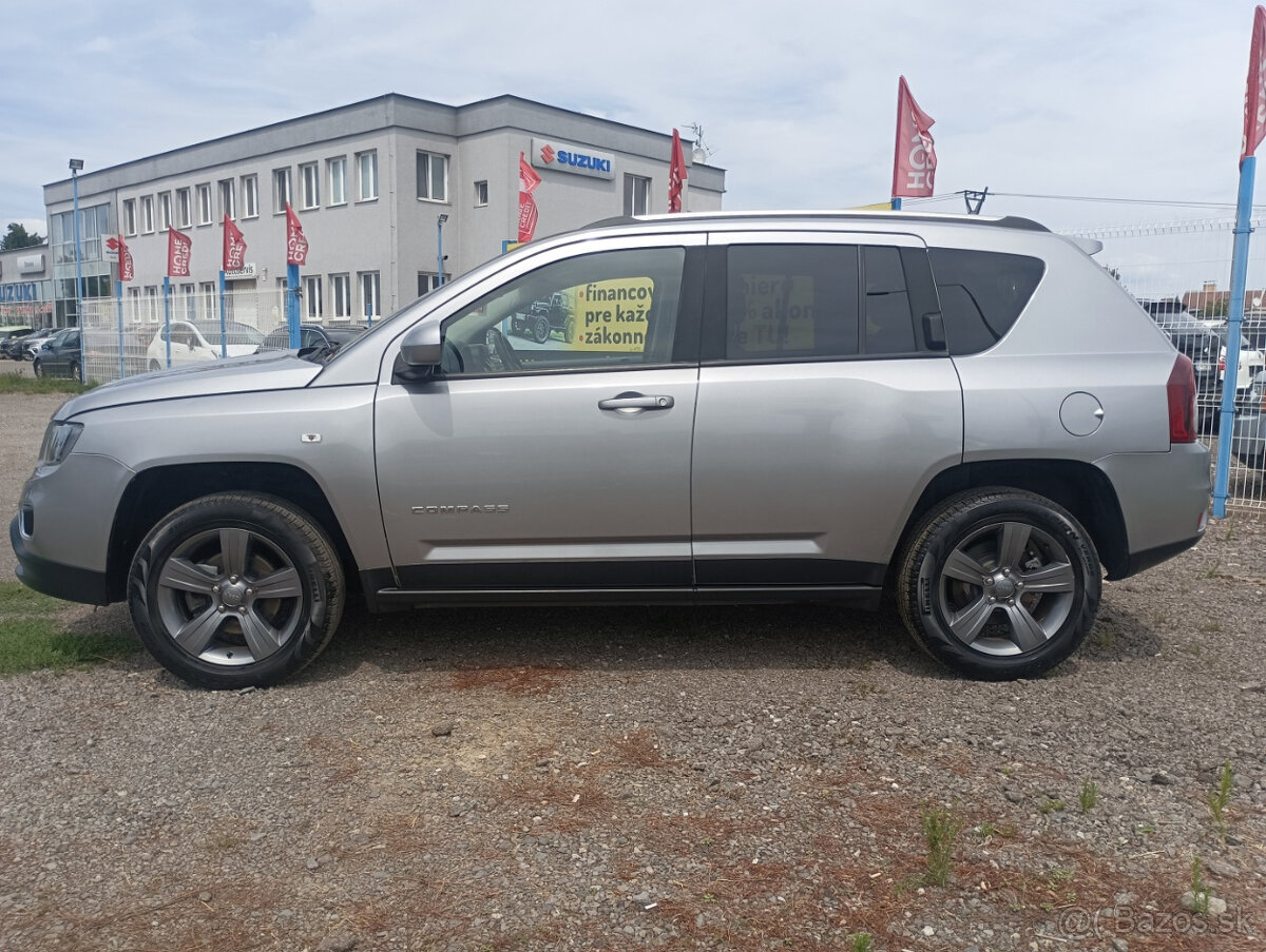 Jeep Compass 2.2L I4 CRD North