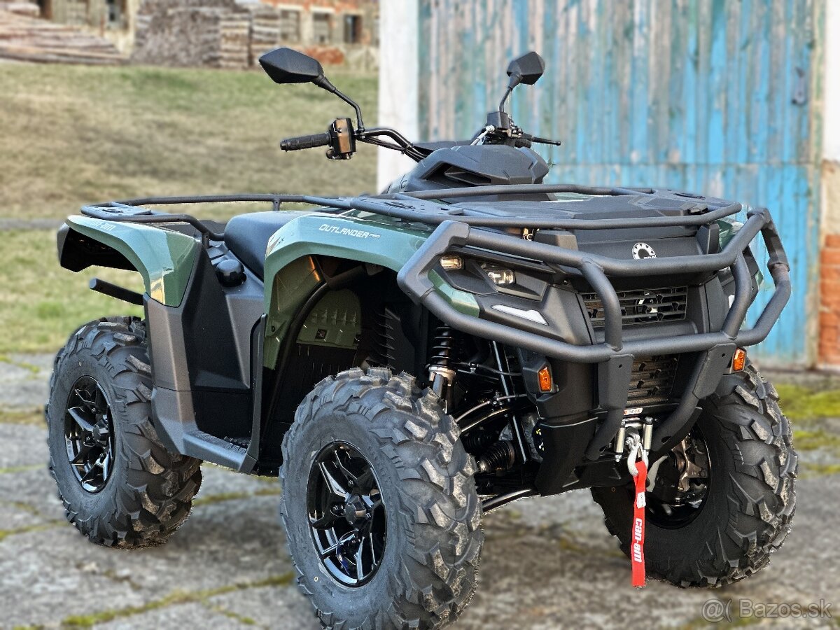 Can-am Outlander PRO HD7 XU MY2024 - čtyřkolka na práci