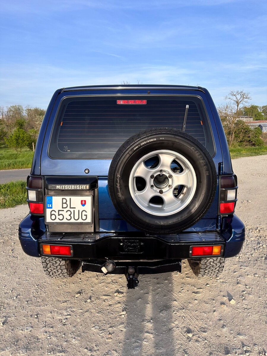 Predám Mitsubishi Pajero 3,5 V6 Trophy edition