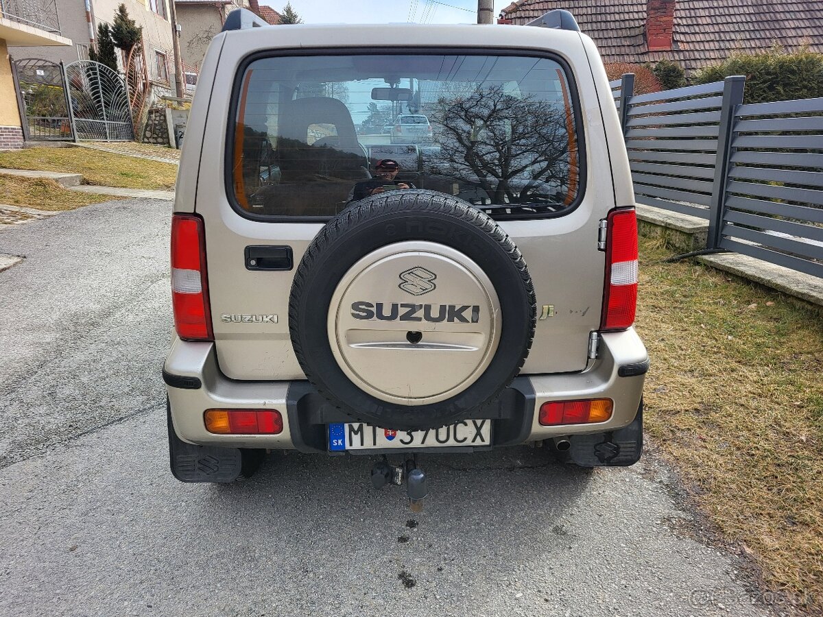 Predám Suzuki Jimny 1,3 4x4 kúpené v SR