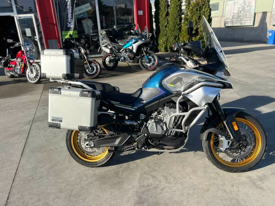 CFMOTO MT800 TOURING