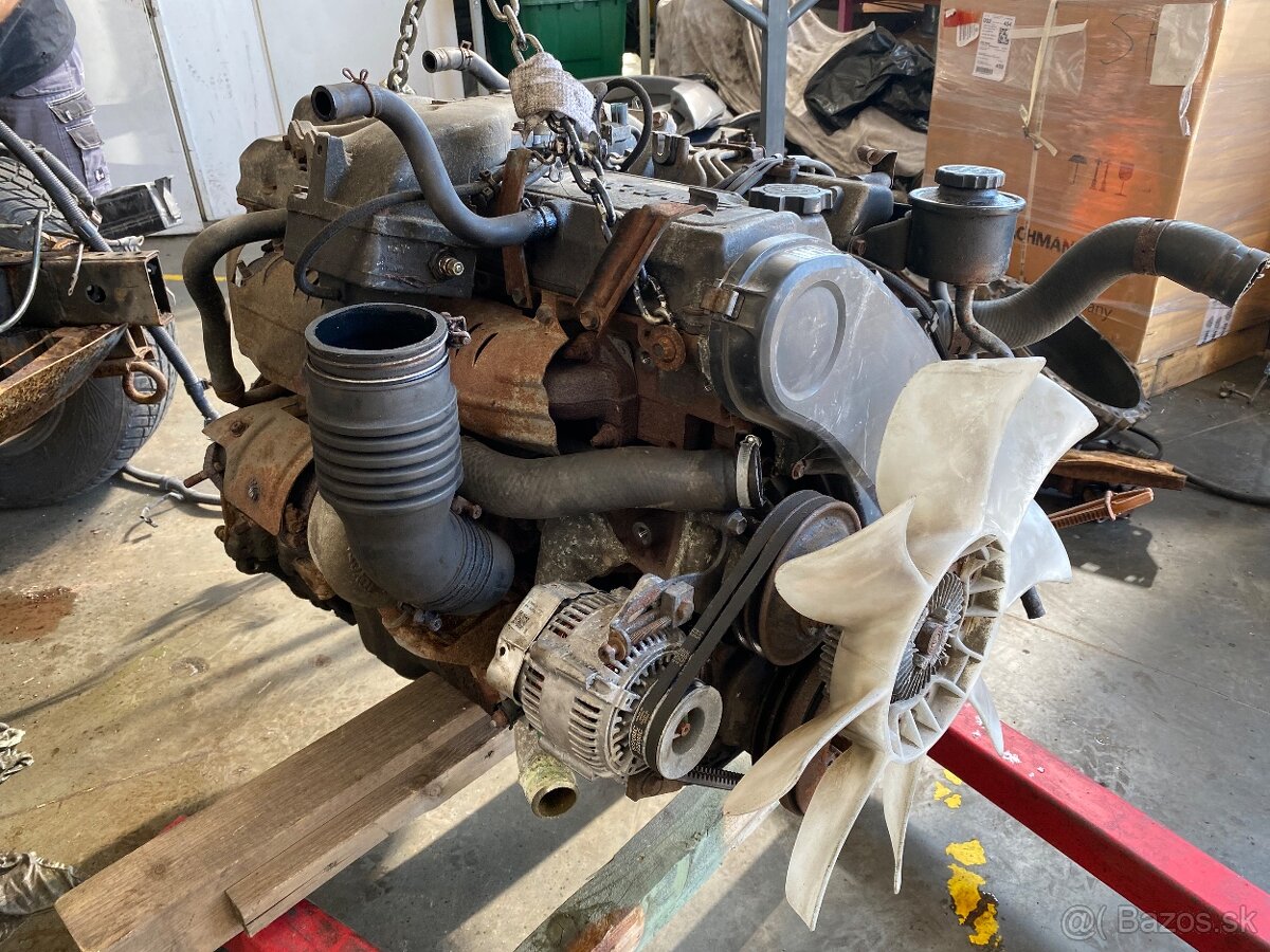 Motor Toyota 1HDFT 4.2 turbo diesel 125 kW