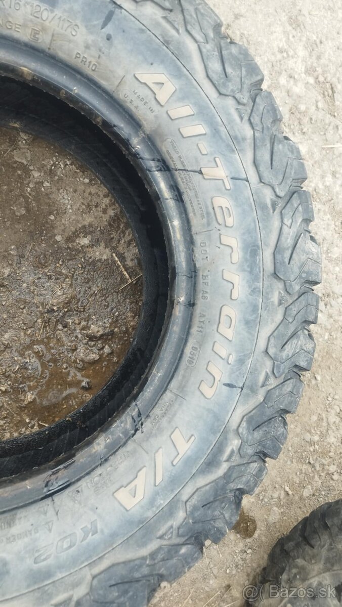 255/70 R16 BFGoodrich All-terrain A/T