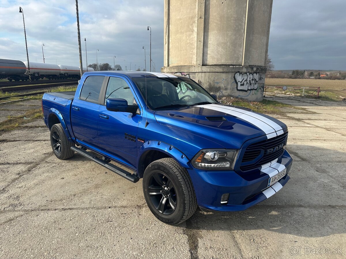 Dodge RAM 1500 Sport 4x4