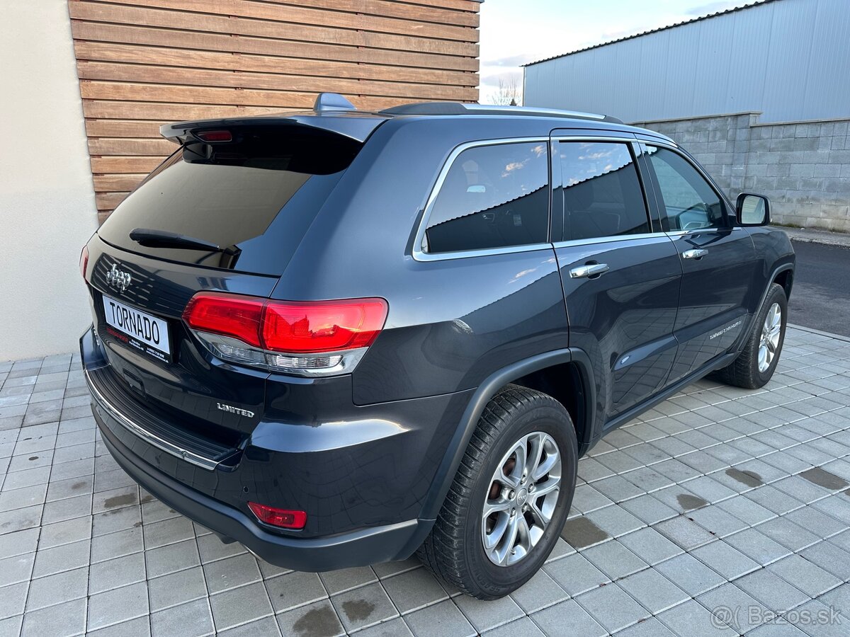 Jeep Grand Cherokee (WK2)