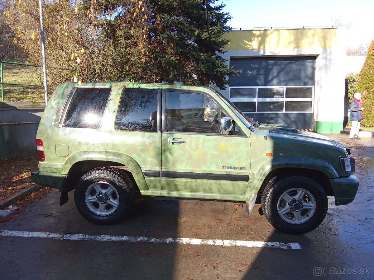 Isuzu trooper