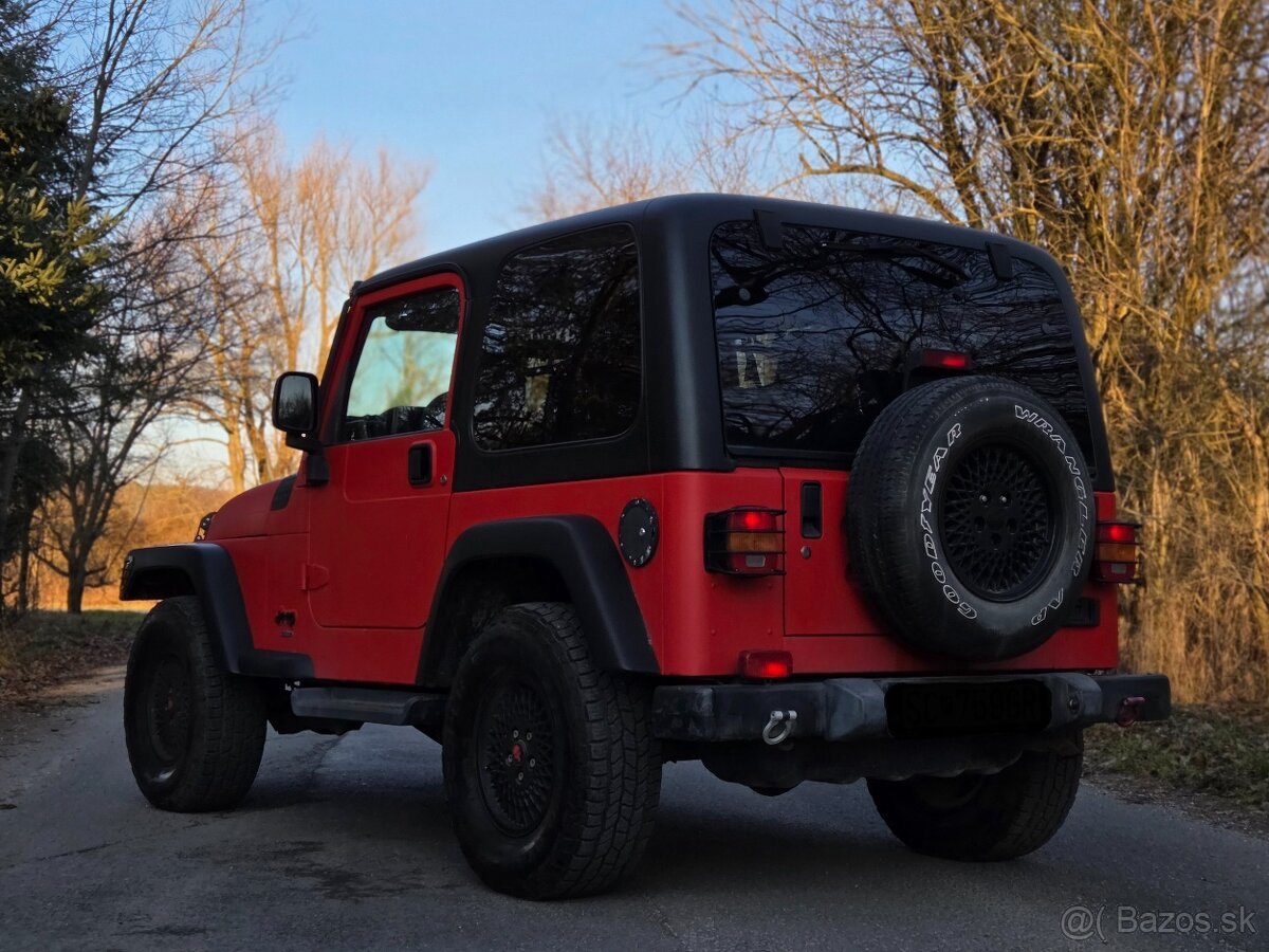 Jeep Wrangler 2.4 PUNISHER