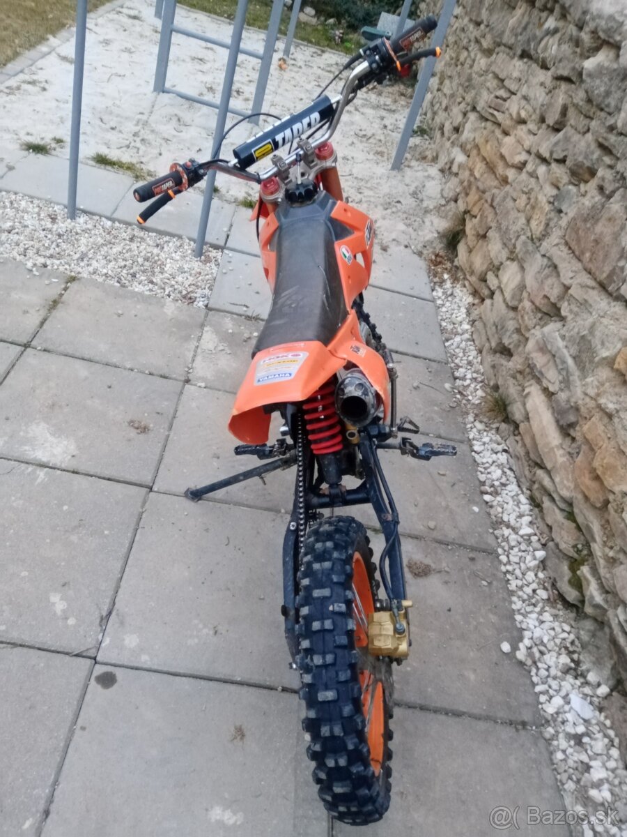 KXD 125