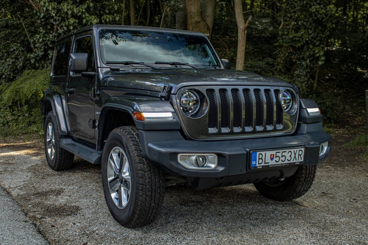 Jeep Wrangler SAHARA 2,0 Automat