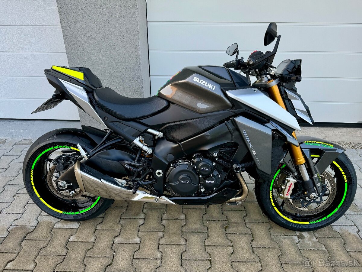 Suzuki GSXS 1000