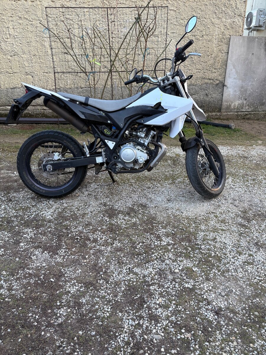 Yamaha WR125 X