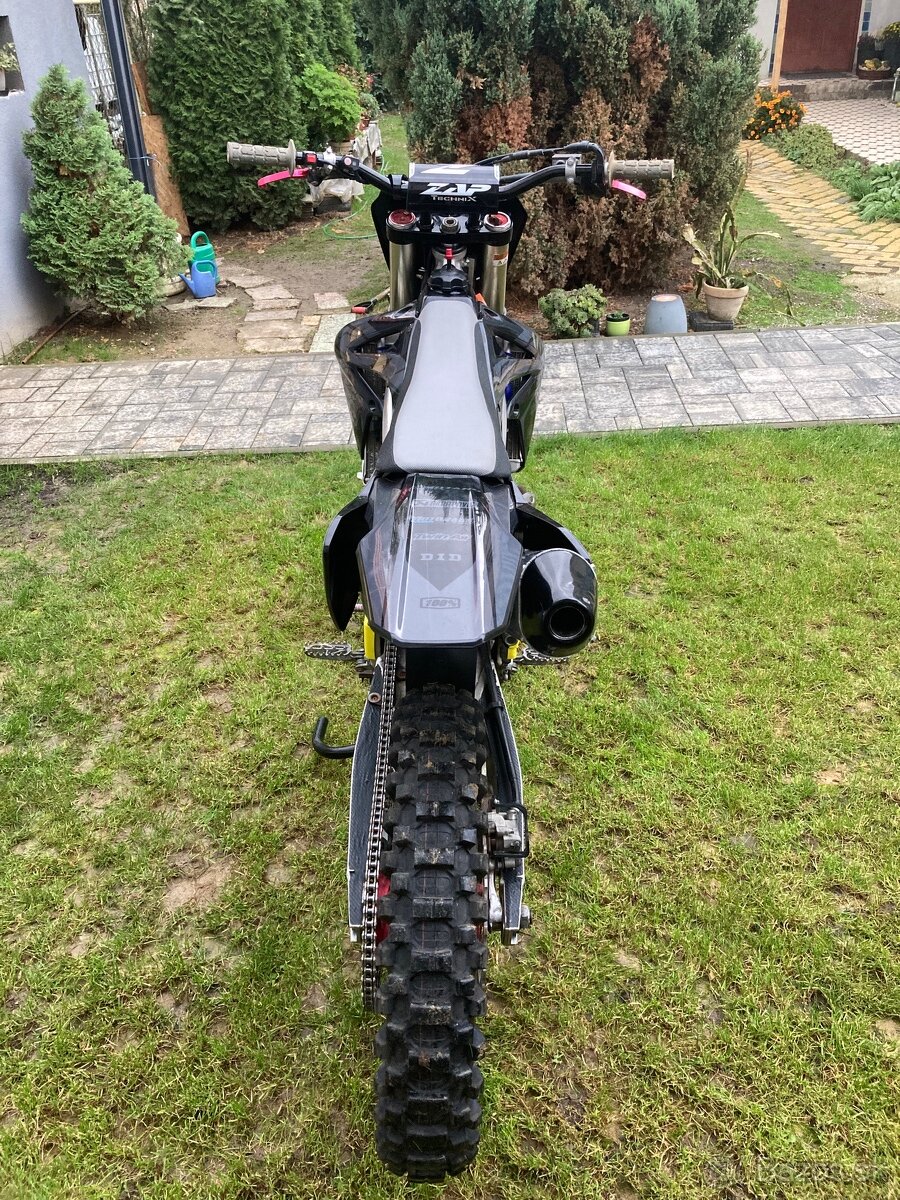 Suzuki RMZ 450